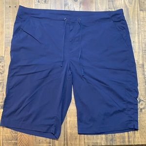 Columbia blue Capri pants size 20W